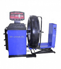 На сайте Трейдимпорт можно недорого купить Грузовой балансировочный стенд 10"-24" 380В ST-200A(T). 